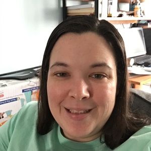 Meet your Posher, Jenn